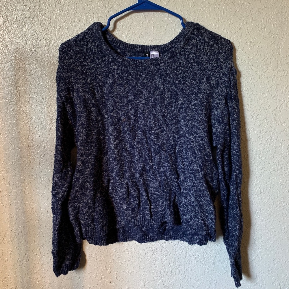 Comfy blue sweatshirt